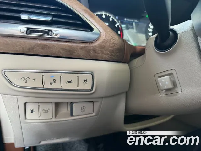 Genesis G90 id 2614565 из Кореи 19