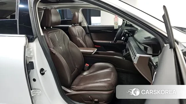 Hyundai Grandeur (GN7) id 3300482 из Кореи 19