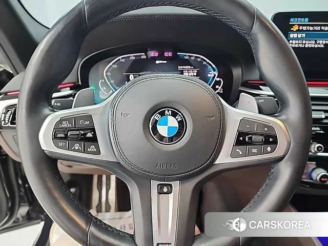 BMW 5 Series (G30) id 4495476 из Кореи 17