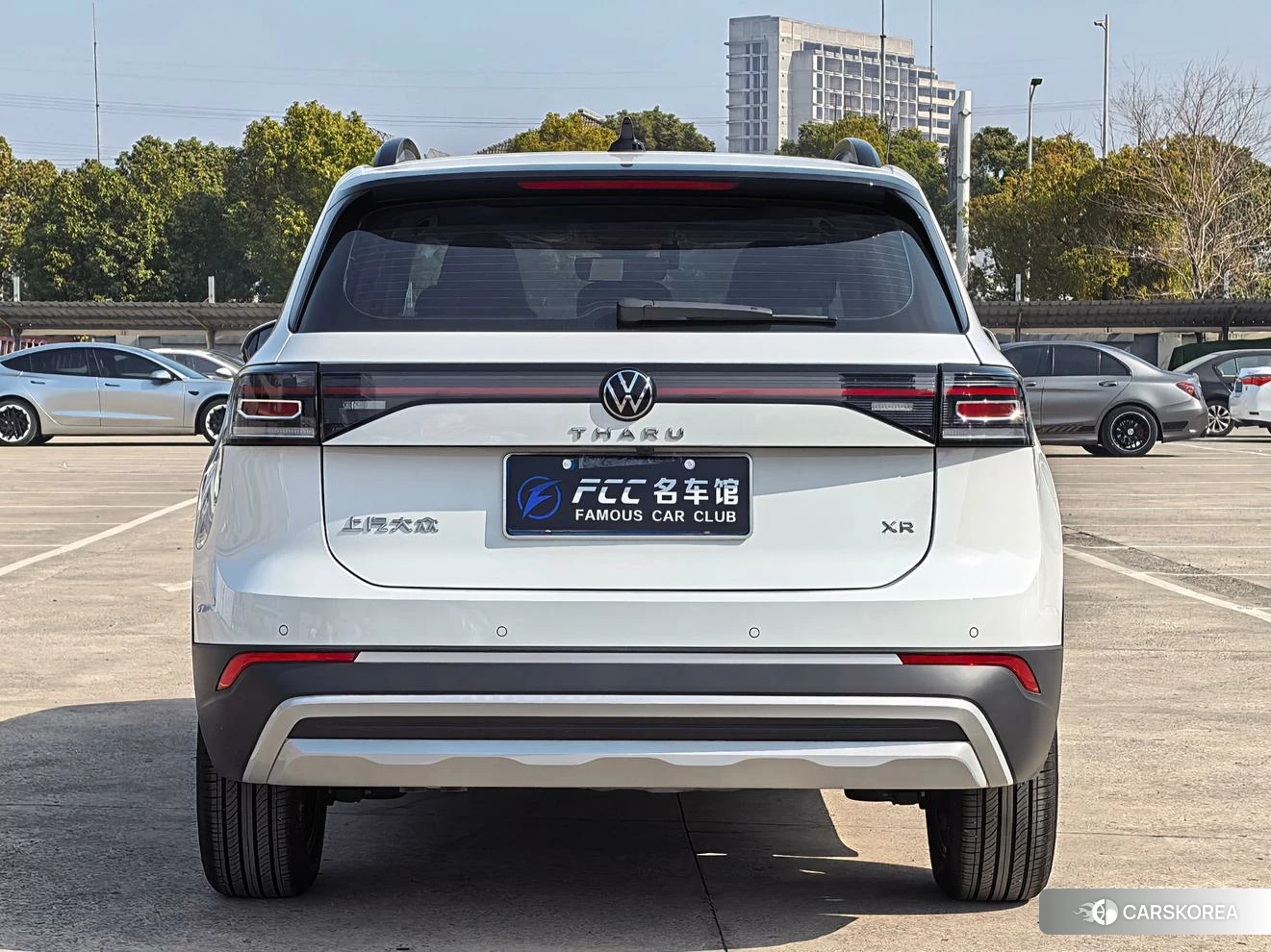 Volkswagen Tuyue id 4440618 из Китая 16