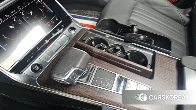 Audi A6 (C8) id 3680473 из Кореи 19