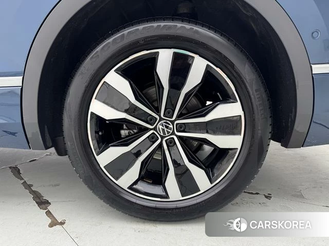 Volkswagen Tiguan L id 4258580 из Китая 27