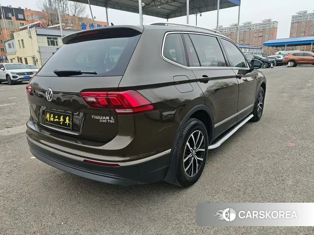 Volkswagen Tiguan L id 4207966 из Китая 9