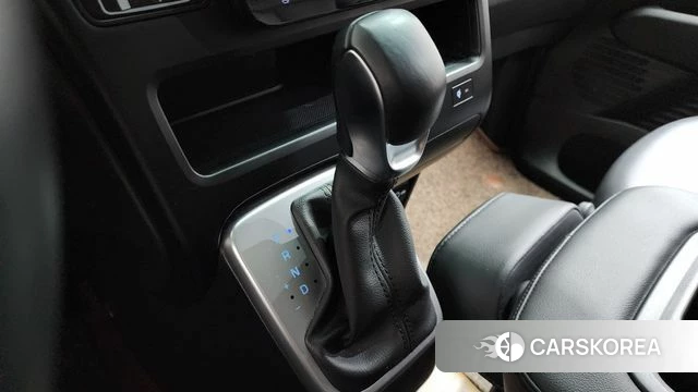 Hyundai Staria id 3940350 из Кореи 19