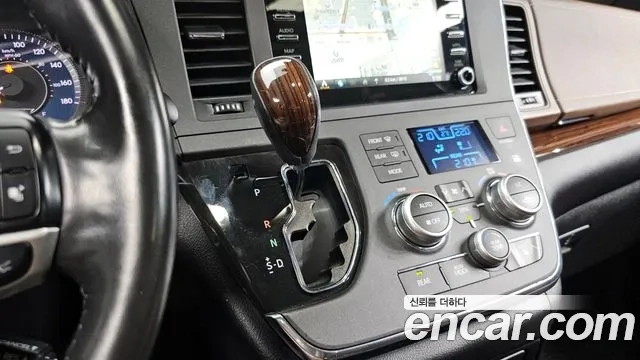 Toyota Sienna id 2887095 из Кореи 19