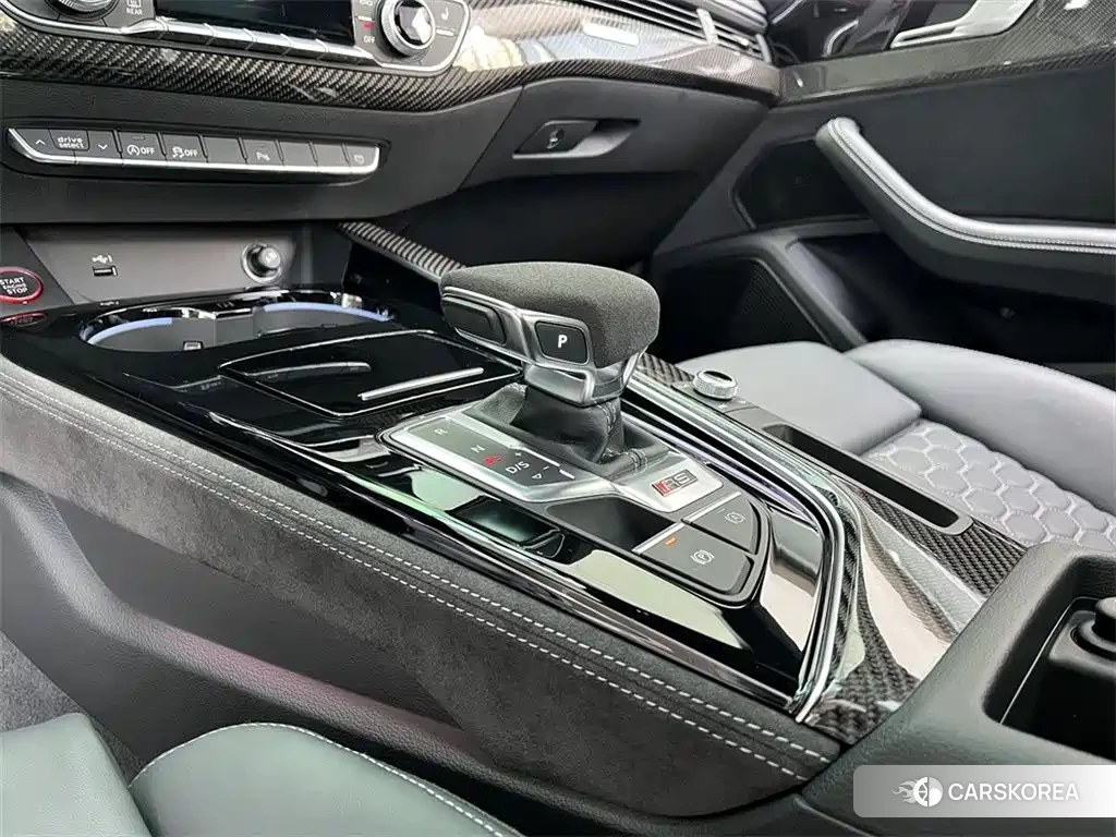Audi RS 5 id 4644471 из Китая 16