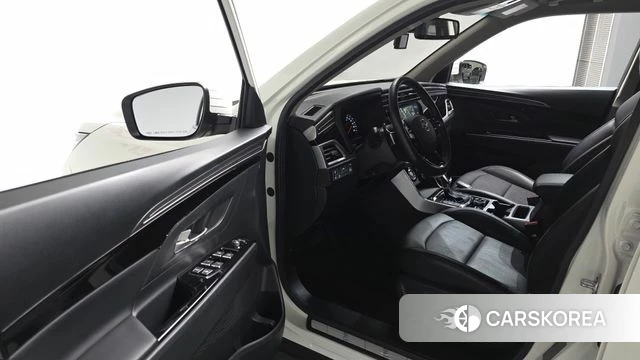 Ssangyong Beautiful Korando id 4422197 из Кореи 32