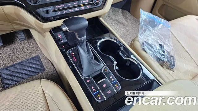 Kia The New Carnival id 2515126 из Кореи 19