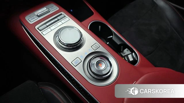 Genesis GV70 id 4282791 из Кореи 31