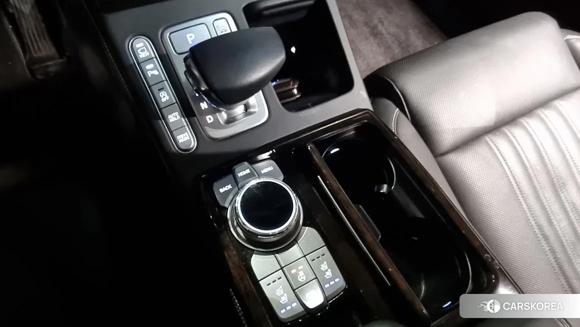 Genesis G90 id 2163958 из Кореи 19