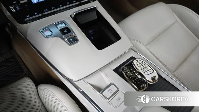 Hyundai The New Grandeur IG id 4195751 из Кореи 34