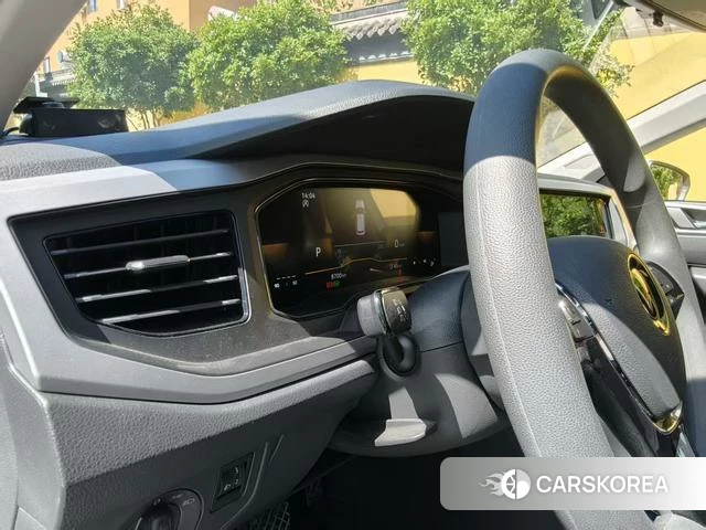 Volkswagen Polo id 4335045 из Китая 25