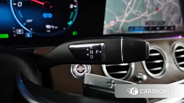 Mercedes-Benz E-Class W213 id 3379441 из Кореи 19