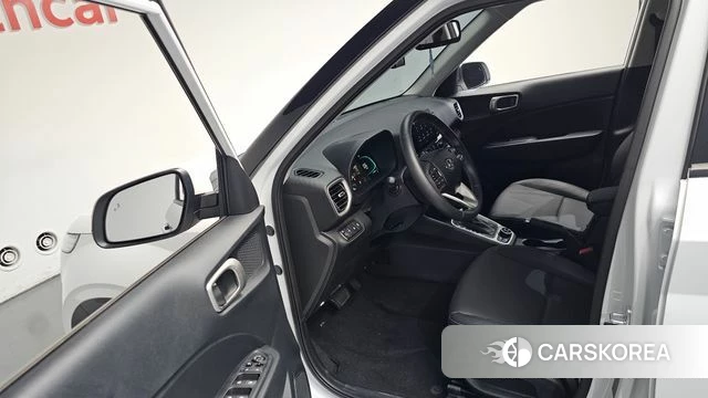 Hyundai Venue id 4589897 из Кореи 30