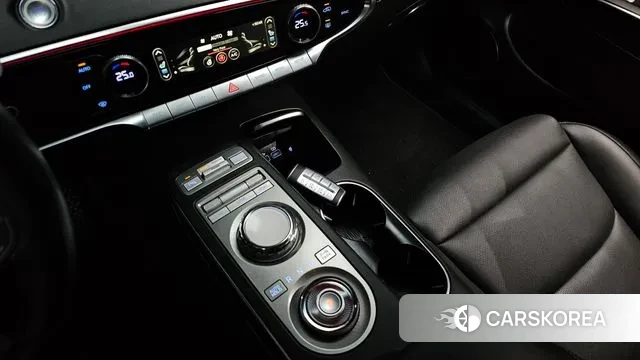 Genesis GV70 id 3585918 из Кореи 19