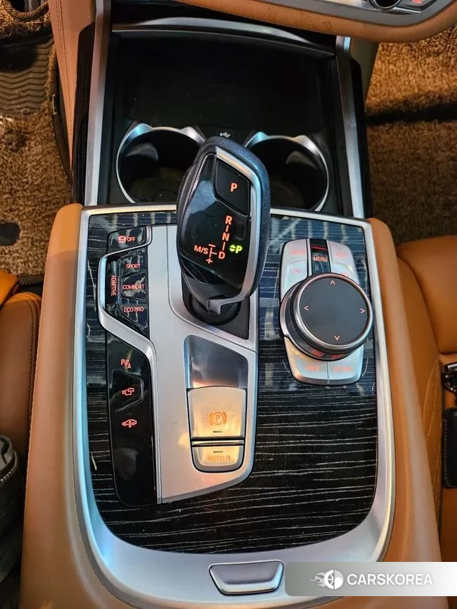 BMW 7 Series (G11) id 3453789 из Кореи 19