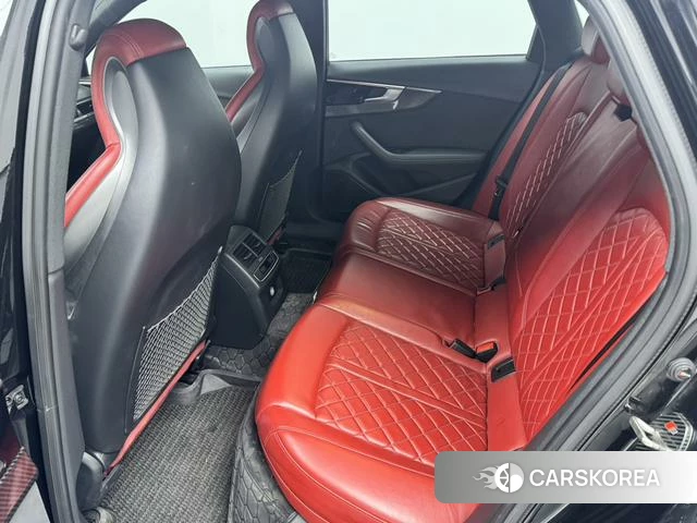 Audi S4 id 4261595 из Китая 9