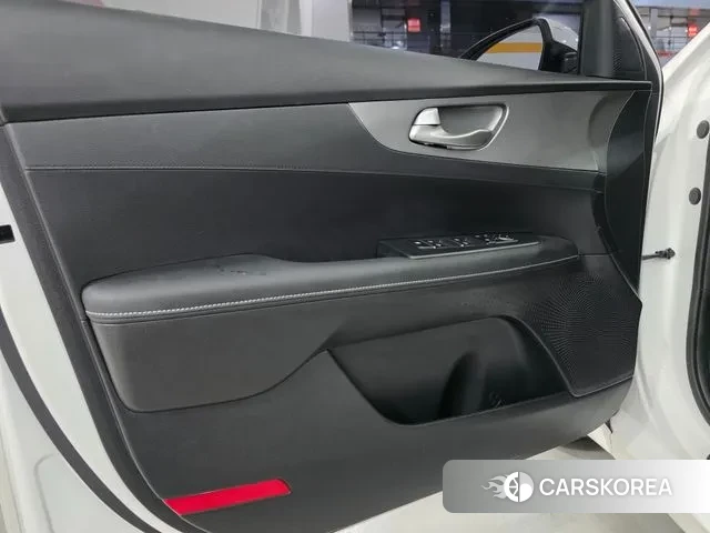 Kia Come New K3 id 3641234 из Кореи 19