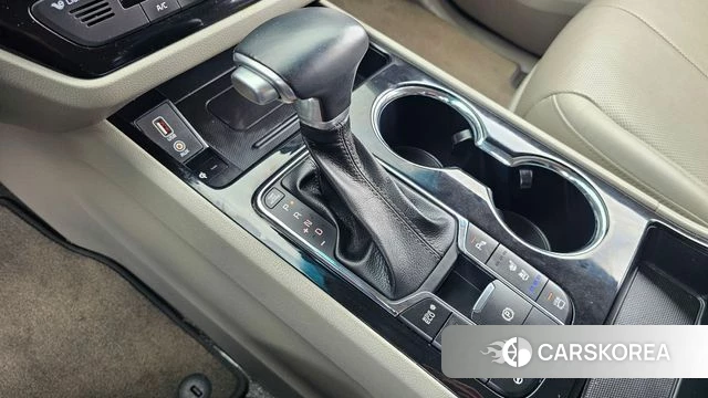 Kia The New Carnival id 4689473 из Кореи 19
