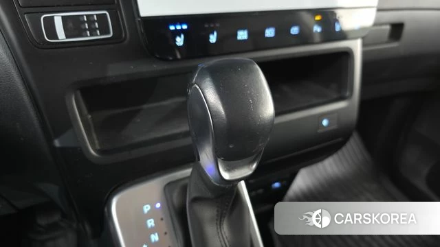 Hyundai Staria id 3866063 из Кореи 19