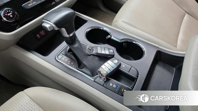 Kia The New Carnival id 4737292 из Кореи 19
