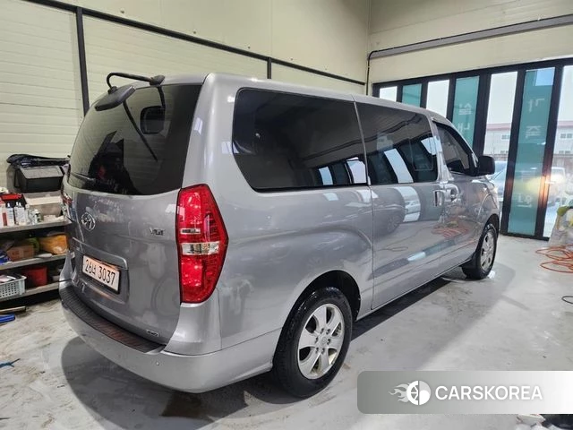 Hyundai The New Grand Starex id 3955828 из Кореи 18
