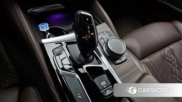 BMW 5 Series (G30) id 3626457 из Кореи 19