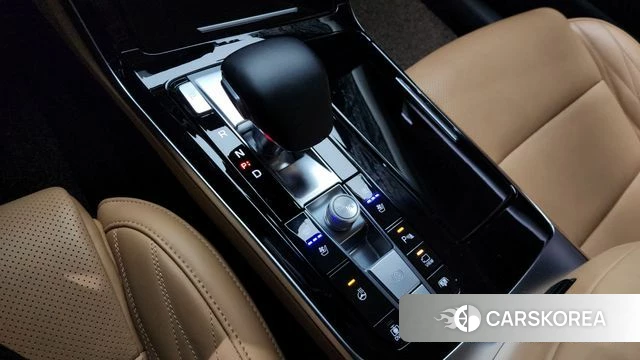 Kia K7 Premier Hybrid id 3807058 из Кореи 19