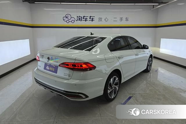 Volkswagen Bora id 4209237 из Китая 16