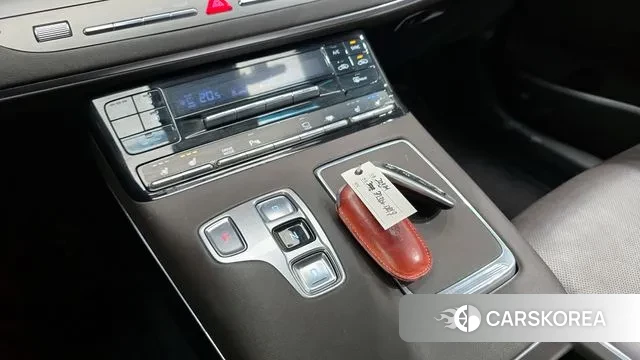 Hyundai The New Grandeur IG id 3444015 из Кореи 19