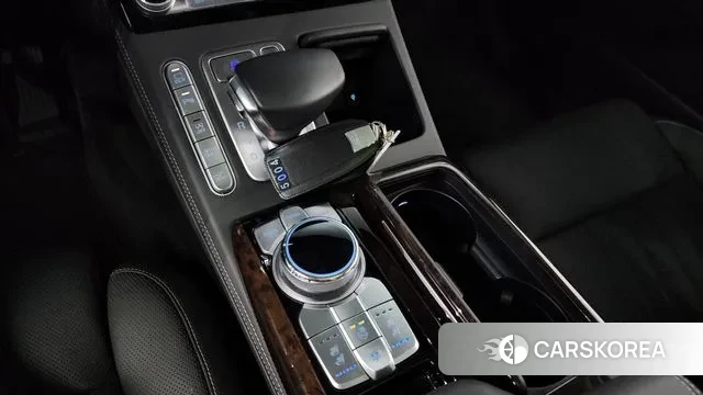 Genesis G90 id 3054307 из Кореи 19