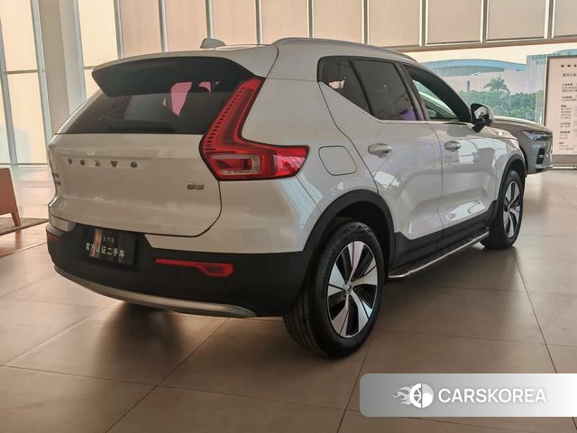 Volvo XC40 id 4214182 из Китая 23