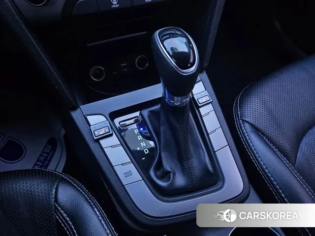 Hyundai Avante AD id 3474832 из Кореи 17