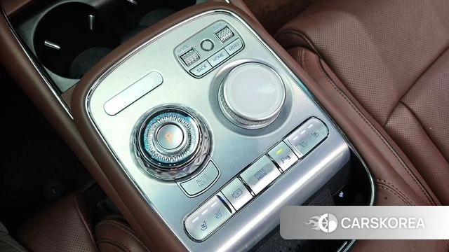 Genesis G90 (RS4) id 4720442 из Кореи 19