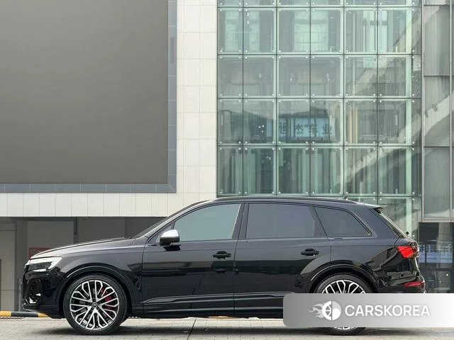 Audi SQ7 id 4274396 из Китая 21