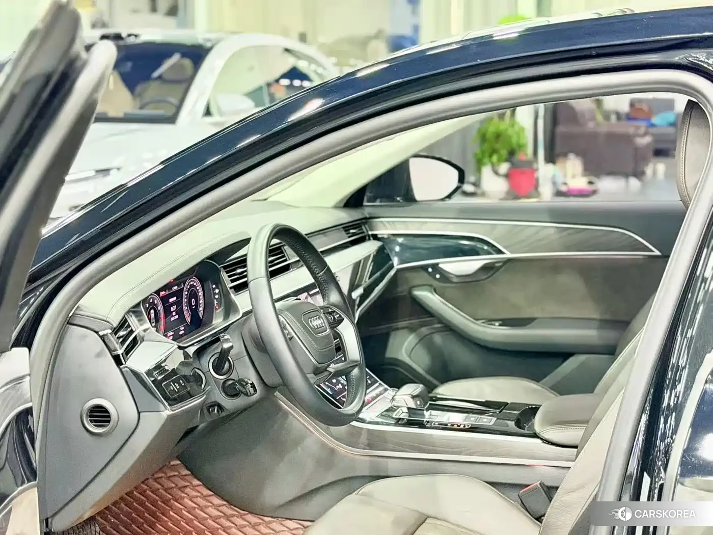 Audi A8 id 4674526 из Китая 9