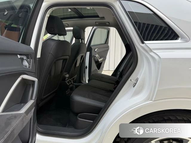 Audi Q3 id 4342151 из Китая 19