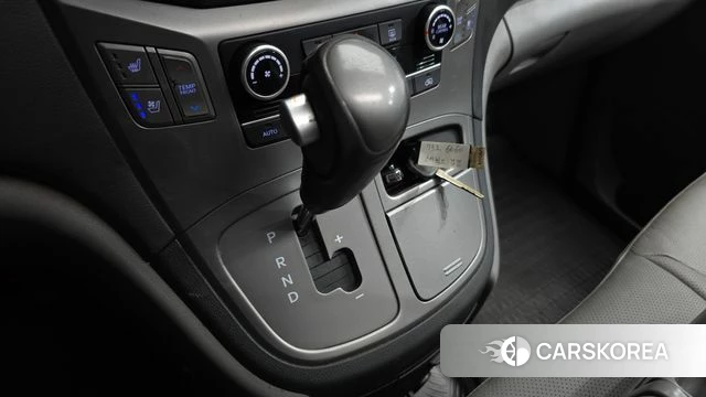 Hyundai The New Grand Starex id 4356743 из Кореи 29