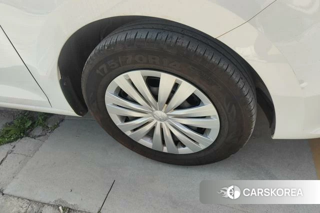 Volkswagen Santana id 4265030 из Китая 13