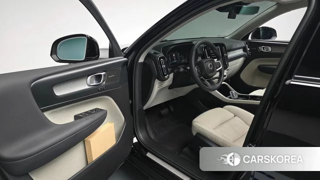 Volvo XC40 id 4322821 из Кореи 33