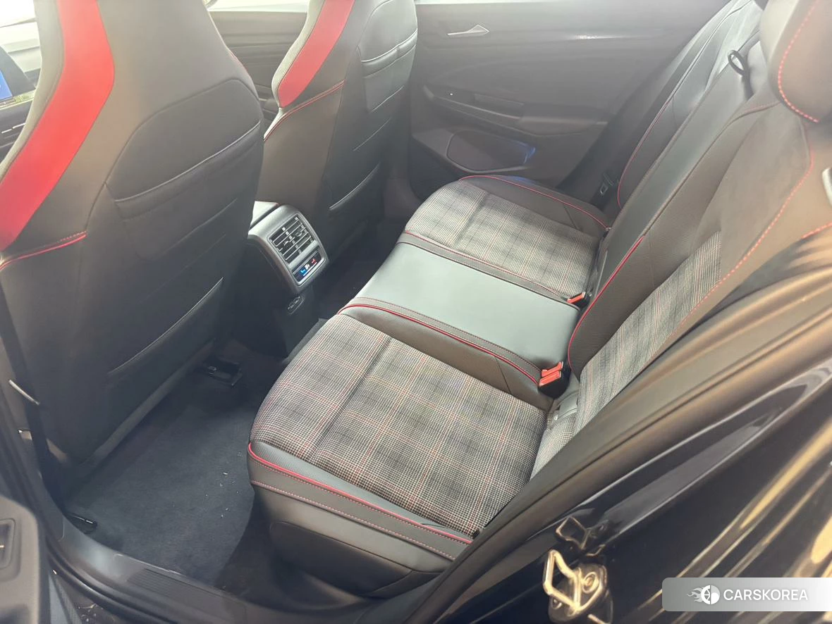 Volkswagen Golf id 4419342 из Китая 14