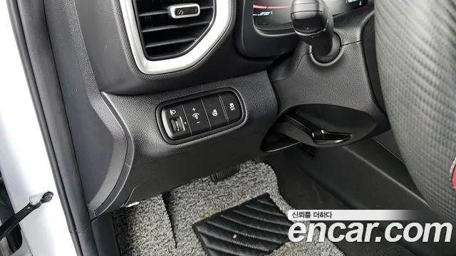 Hyundai Venue id 2662433 из Кореи 19