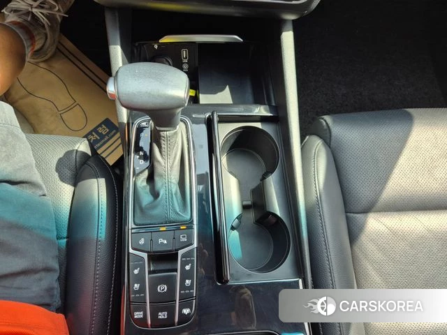 Kia Come New K7 id 4642963 из Кореи 19