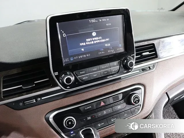 Hyundai The New Grand Starex id 3643783 из Кореи 19