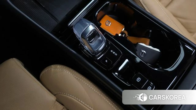 Volvo XC40 id 4592414 из Кореи 33
