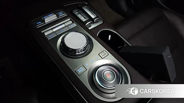 Genesis GV70 id 3170326 из Кореи 19