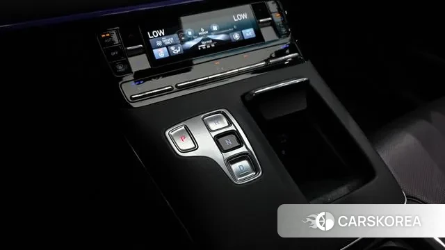 Hyundai The New Grandeur IG Hybrid id 3012435 из Кореи 19