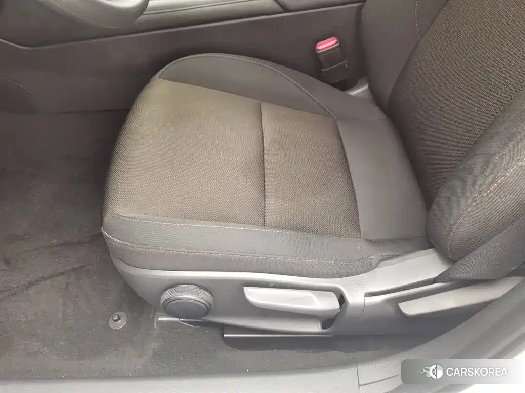 Mazda 3 id 4546343 из Китая 23