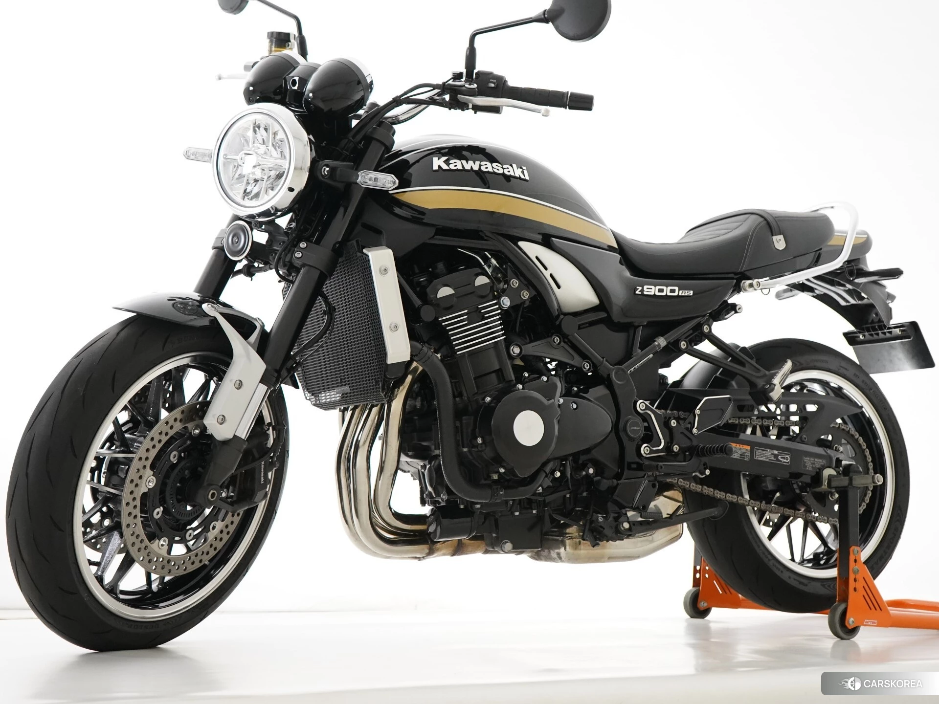 Kawasaki Z900RS id 4237612 из Японии 10