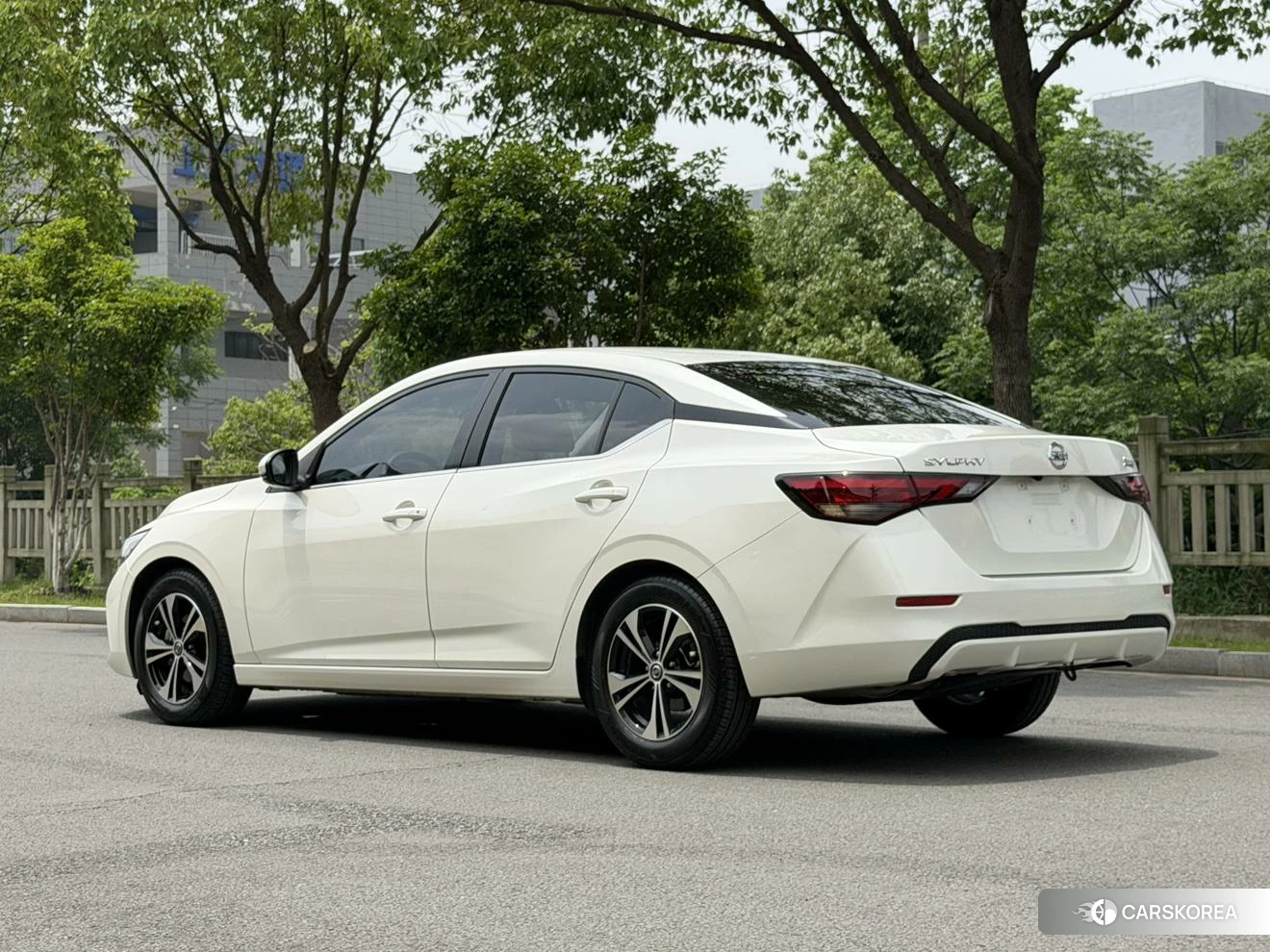 Nissan Xuan Yi id 4405891 из Китая 13